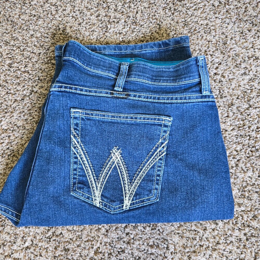 Ladies Wrangler Qbaby Cool Vintage Blue Jeans Boo… - image 1